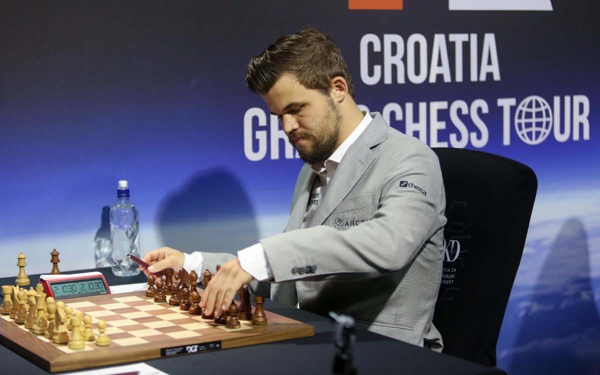 Large carlsen