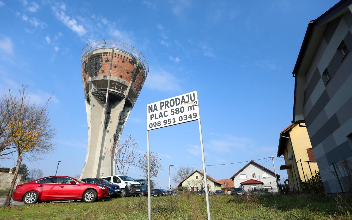 Large vukovar