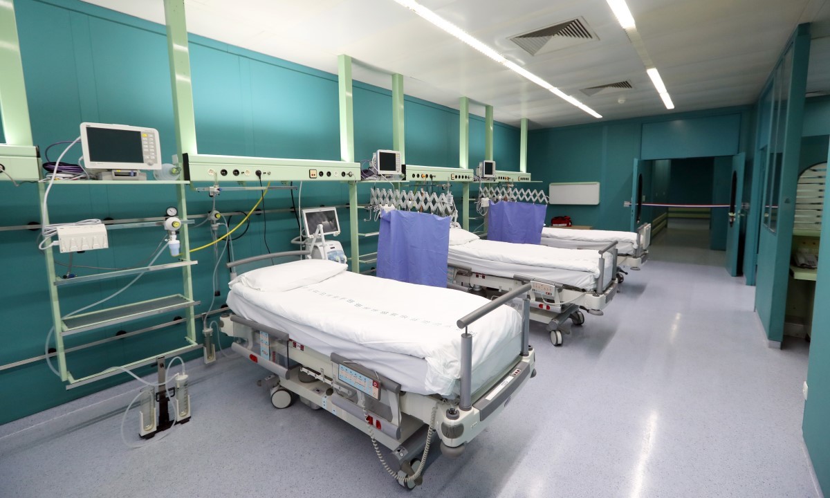 Large bolnica