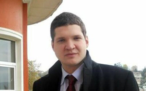 Small internacionala  mini