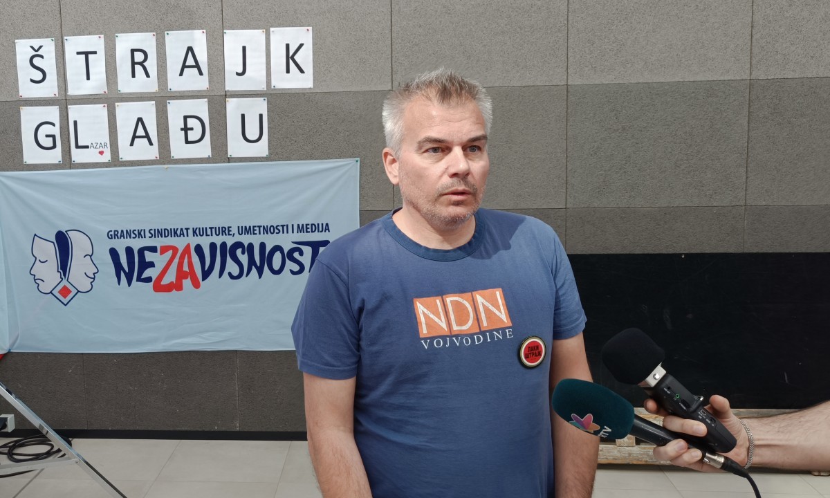 Large novi sad
