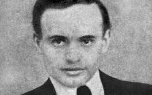 Small absimic
