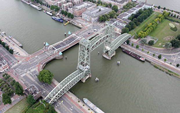 Most De Hef koji je prenizak za Bezosovu najnoviju jedrilicu (Foto: Wikimedia Commons)
