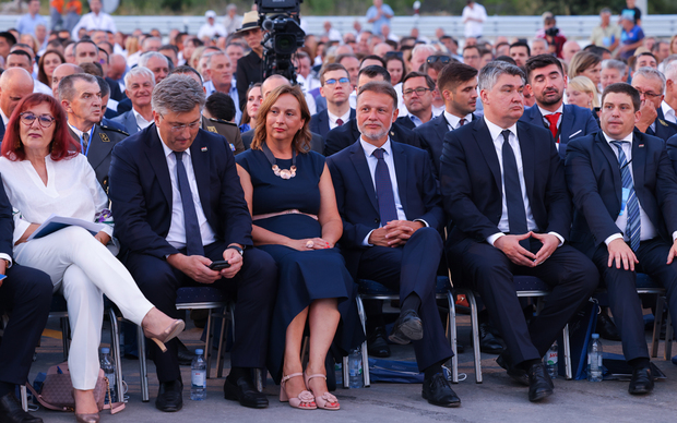 Zadovoljstvo vladajućih struktura (Foto: Miroslav Lelas/PIXSELL)