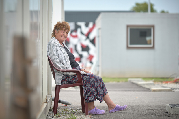 Prva stanovnica kontejnerskog naselja u Petrinji - Stoja Rakasović  (Foto: Sandro Lendler)