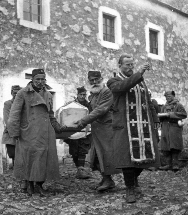 Sahrana Pere Četkovića 1943. po pravoslavnom obredu (Foto: Wikimedia Commons) 