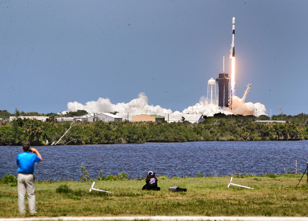 Lansiranje Muskovog SpaceX Falcona 2021. (Foto: Joe Burbank/NEWSCOM/PIXSELL)