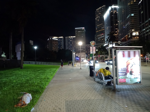 Beskućnici u Miamiju – laku noć i sretno (Foto: Jerko Bakotin)
