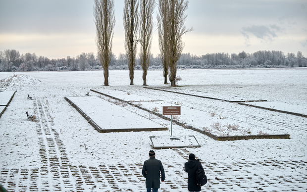 Groblje žrtava logora u Limanima (Foto: Sandro Lendler)