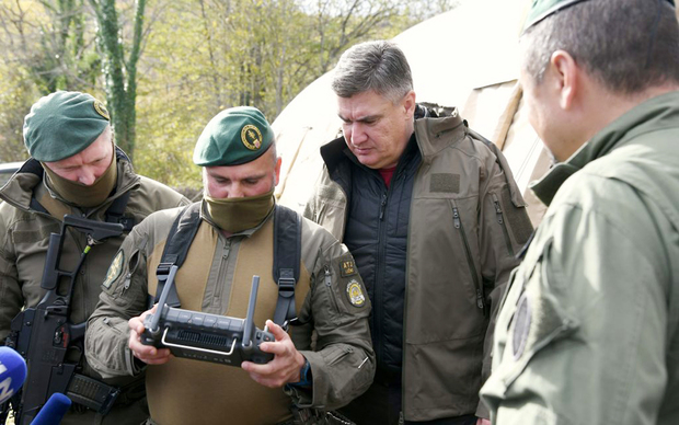 U obilasku granice (Foto: Ured predsjednika)