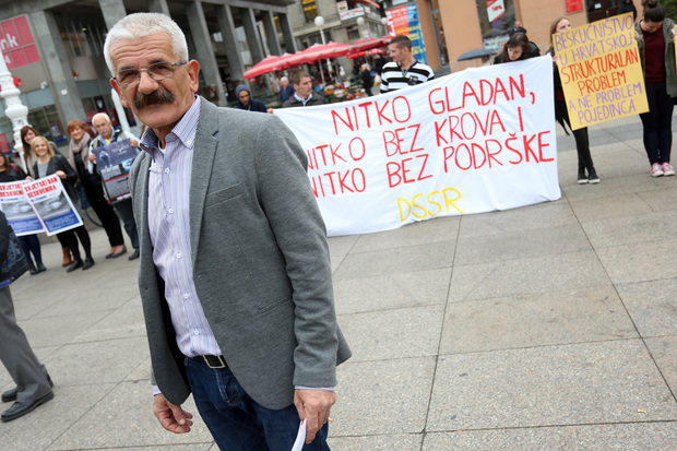 Zvonko Mlinar na obilježavanju Svjetskog dana beskućnika 2016. (Foto: Borna Filić/PIXSELL)