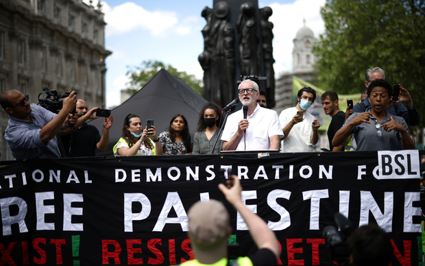 Jeremy Corbyn na propalestinskim demonstracijama u Londonu (Foto: Henry Nicholls/Reuters/PIXSELL)